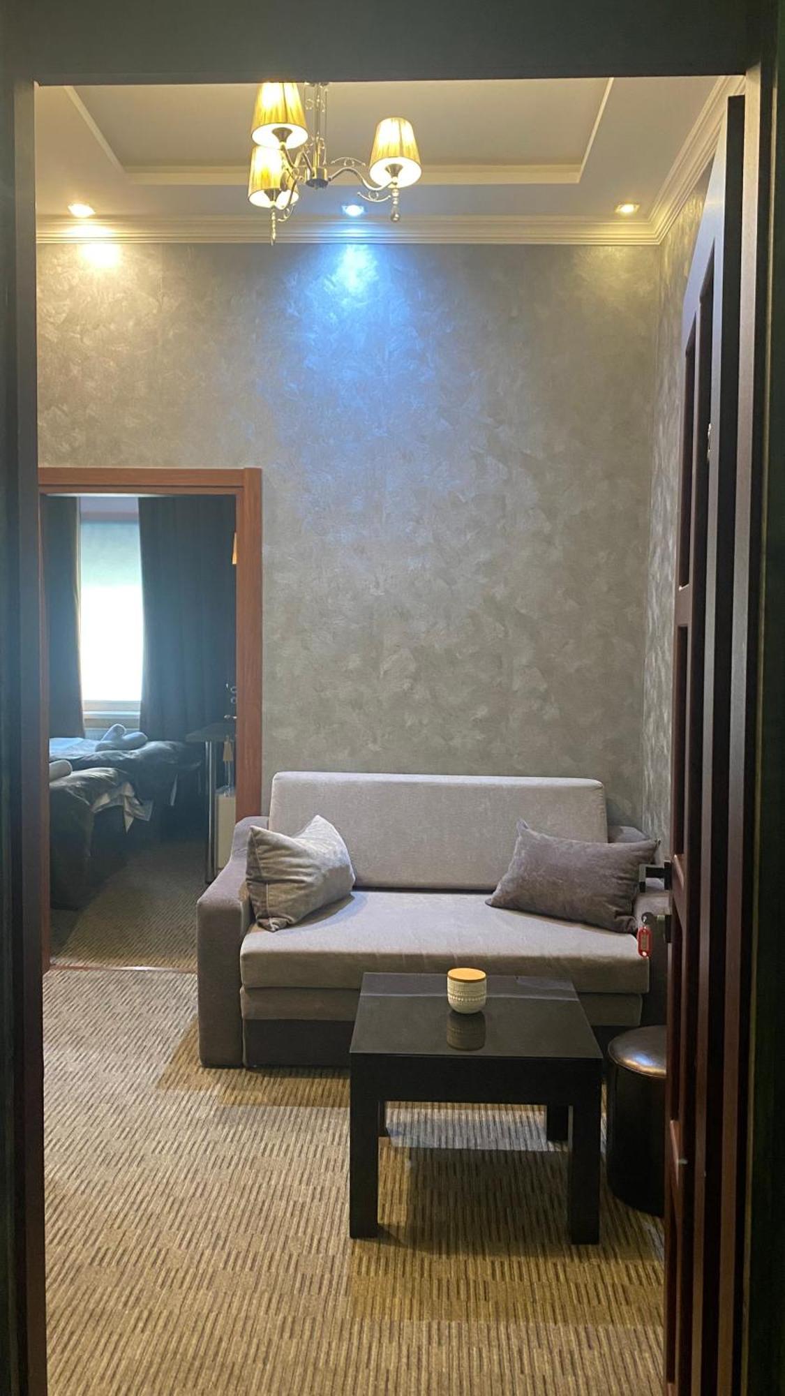 Hotel Old Rustaveli Tbilisi Bagian luar foto
