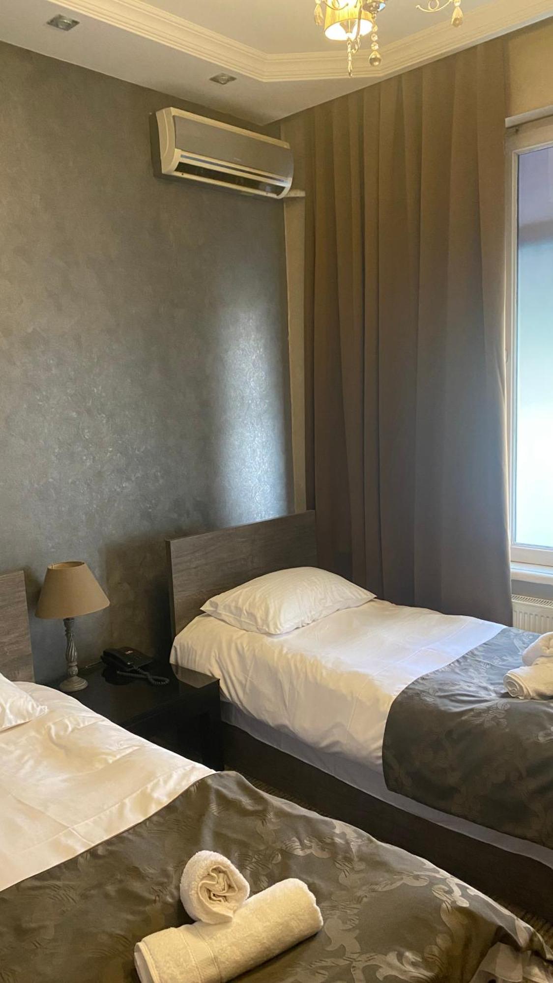 Hotel Old Rustaveli Tbilisi Bagian luar foto